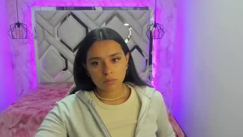 lorem_adams online show from 01/25/25, 11:13