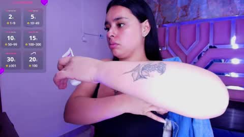 lorem_adams online show from 09/16/25, 11:11