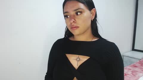 lorem_adams online show from 01/19/26, 12:42