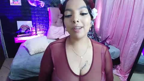 Loren online show from 10/27/25, 09:41