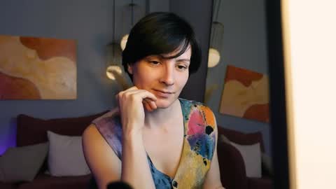 Loren online show from 05/19/26, 07:04