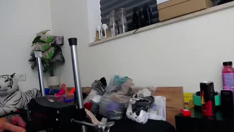 Hi Im Lorena an independent model Im waiting for you for any craziness you dream of... online show from 02/27/26, 10:26