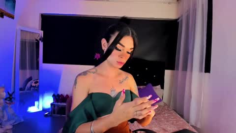 Snapshot of lorena_capelli_ chatting on 01/31/25, 06:57 lesly lorena online show from 01/31/25, 06:57