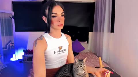 Snapshot of lorena_capelli_ chatting on 02/01/25, 09:11 lesly lorena online show from 02/01/25, 09:11