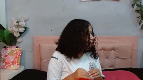 Snapshot of lorena_greys chatting on 07/03/26, 01:06 lorena_greys online show from 07/03/26, 01:06