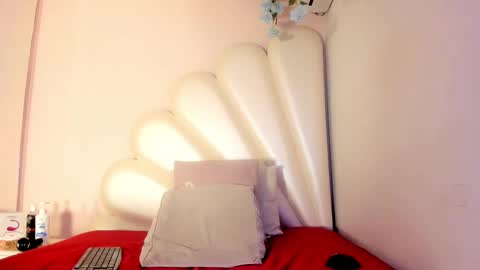 Lorena online show from 03/07/25, 01:40