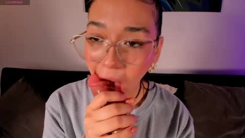 Snapshot of lorena_rosse_ chatting on 05/17/26, 02:09 Lorena Rosse online show from 05/17/26, 02:09