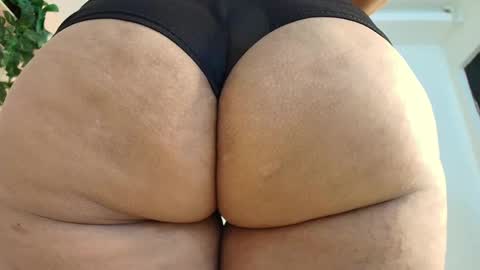 lorena_rubio online show from 10/01/25, 12:11