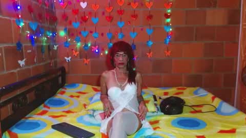 Lorena Capelli online show from 02/25/25, 10:04