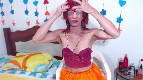 Lorena Capelli online show from 02/24/26, 01:31