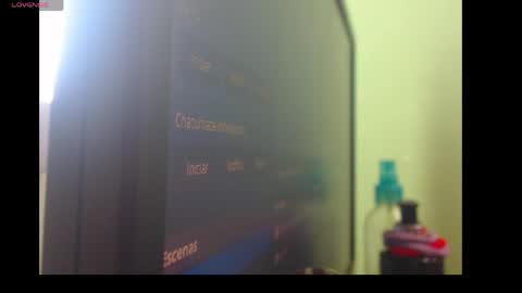 Snapshot of lorenapinto_ chatting on 04/11/26, 09:13 lore online show from 04/11/26, 09:13