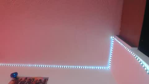 lorenitha online show from 10/11/25, 04:38