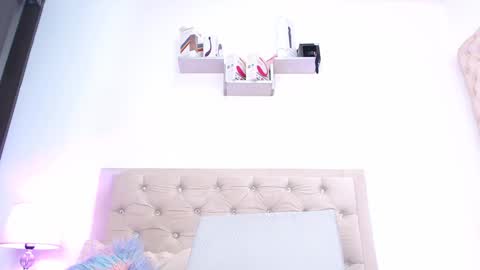 Lorena online show from 12/12/24, 01:49