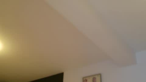 Snapshot of lorennameliyy chatting on 10/24/25, 07:10 Amelia online show from 10/24/25, 07:10