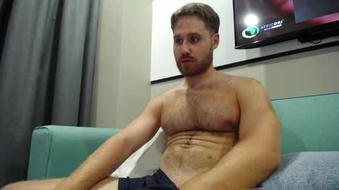 Snapshot of lorenzolux chatting on 02/19/26, 05:42 Lorenz online show from 02/19/26, 05:42
