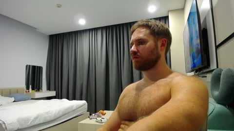 Snapshot of lorenzolux chatting on 04/06/26, 05:36 Lorenz online show from 04/06/26, 05:36