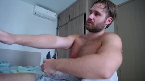 Snapshot of lorenzolux chatting on 06/27/26, 05:56 Lorenz online show from 06/27/26, 05:56