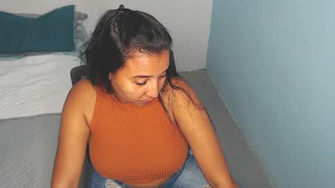 Snapshot of loretta_ chatting on 04/07/26, 12:55 Loretta Gmez online show from 04/07/26, 12:55