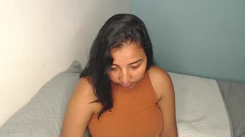 Snapshot of loretta_ chatting on 05/04/26, 10:28 Loretta Gmez online show from 05/04/26, 10:28