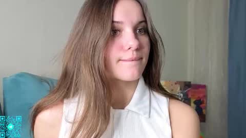 Chloe for Fan BlackHole online show from 11/03/25, 05:25