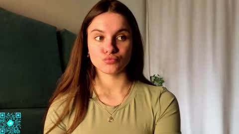 Snapshot of lorettadunnelli chatting on 03/30/26, 05:25 Chloe for Fan BlackHole online show from 03/30/26, 05:25