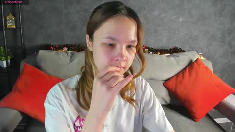 Snapshot of lori_blossom chatting on 01/19/26, 09:24 LORI online show from 01/19/26, 09:24