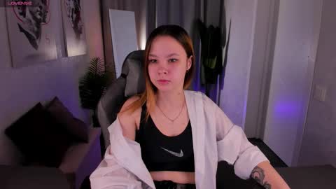 Snapshot of lori_blossom chatting on 03/09/26, 12:58 LORI online show from 03/09/26, 12:58