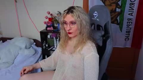 Snapshot of lori_myaf chatting on 03/05/26, 02:24 Lori ----------------------------------- online show from 03/05/26, 02:24