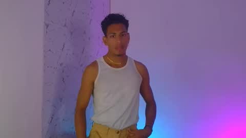 Snapshot of lorian_vikel chatting on 03/11/26, 02:06 Lorian Vikel online show from 03/11/26, 02:06