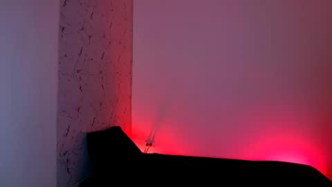 Snapshot of lorian_vikel chatting on 04/05/26, 11:02 Lorian Vikel online show from 04/05/26, 11:02