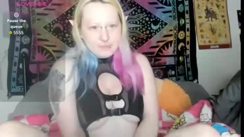 Lori Critter online show from 04/13/26, 10:32