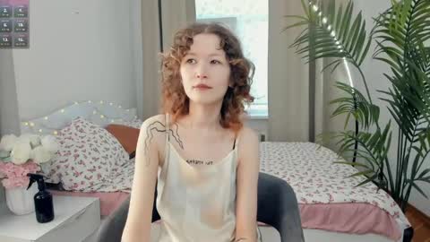 Snapshot of lorineponter chatting on 06/04/26, 07:14 Ronny online show from 06/04/26, 07:14