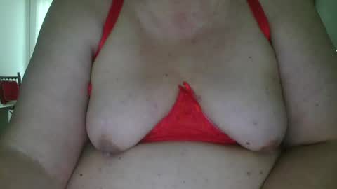 Snapshot of lory_99 chatting on 12/13/24, 08:20 Lory online show from 12/13/24, 08:20