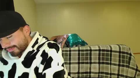 JUAN  JUAN online show from 10/09/25, 11:14