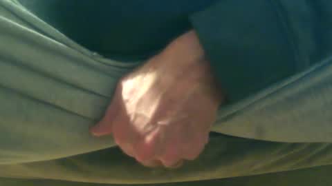 Snapshot of lost_angel75 chatting on 12/21/25, 11:12 lost_angel75 online show from 12/21/25, 11:12