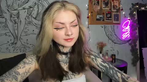 lostallice online show from 12/15/24, 03:56