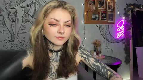 lostallice online show from 01/28/25, 05:32