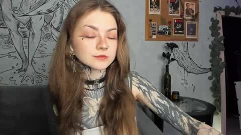 Snapshot of lostallice chatting on 02/16/26, 03:24 lostallice online show from 02/16/26, 03:24