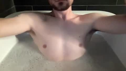 Snapshot of lostdec chatting on 12/25/24, 06:52 lostdec online show from 12/25/24, 06:52