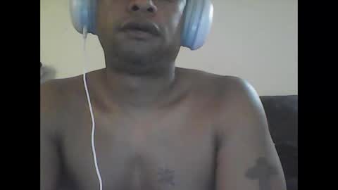 LostGeckos online show from 11/10/25, 06:01