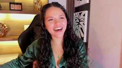 Snapshot of lotti_carter chatting on 01/11/25, 03:23 Lotti online show from 01/11/25, 03:23