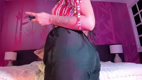 Snapshot of lotti_carter chatting on 01/20/25, 03:26 Lotti online show from 01/20/25, 03:26