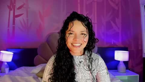 Snapshot of lotti_carter chatting on 01/24/25, 03:22 Lotti online show from 01/24/25, 03:22
