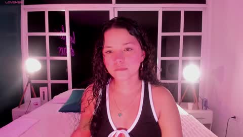 Snapshot of lotti_carter chatting on 01/25/25, 01:10 Lotti online show from 01/25/25, 01:10