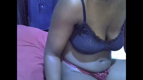 lotty_lavilla online show from 01/10/26, 06:20