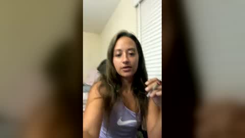 Snapshot of lotusflowerbomb95 chatting on 04/21/26, 03:24 lotusflowerbomb95 online show from 04/21/26, 03:24