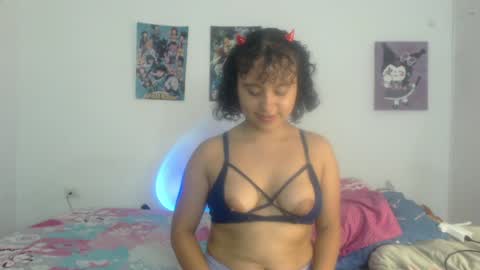 Snapshot of lou_cuteee chatting on 01/21/25, 01:39 lou_cuteee online show from 01/21/25, 01:39