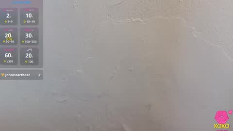 Snapshot of lou_rosse chatting on 03/06/25, 08:37 Lou Rosse online show from 03/06/25, 08:37