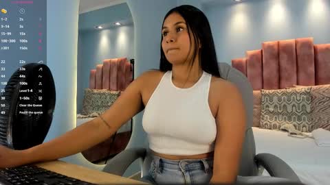 Snapshot of lou_rosse chatting on 02/10/26, 08:24 Lou Rosse online show from 02/10/26, 08:24