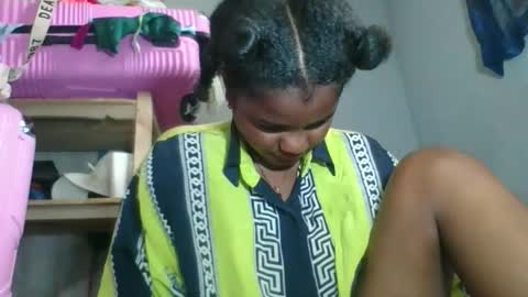 louane98 online show from 02/17/26, 05:59